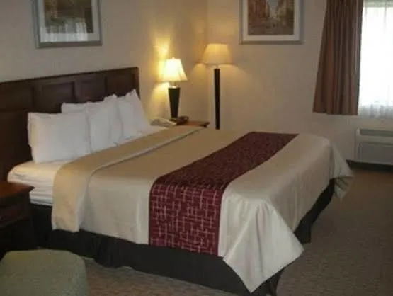Red Roof Gurnee -